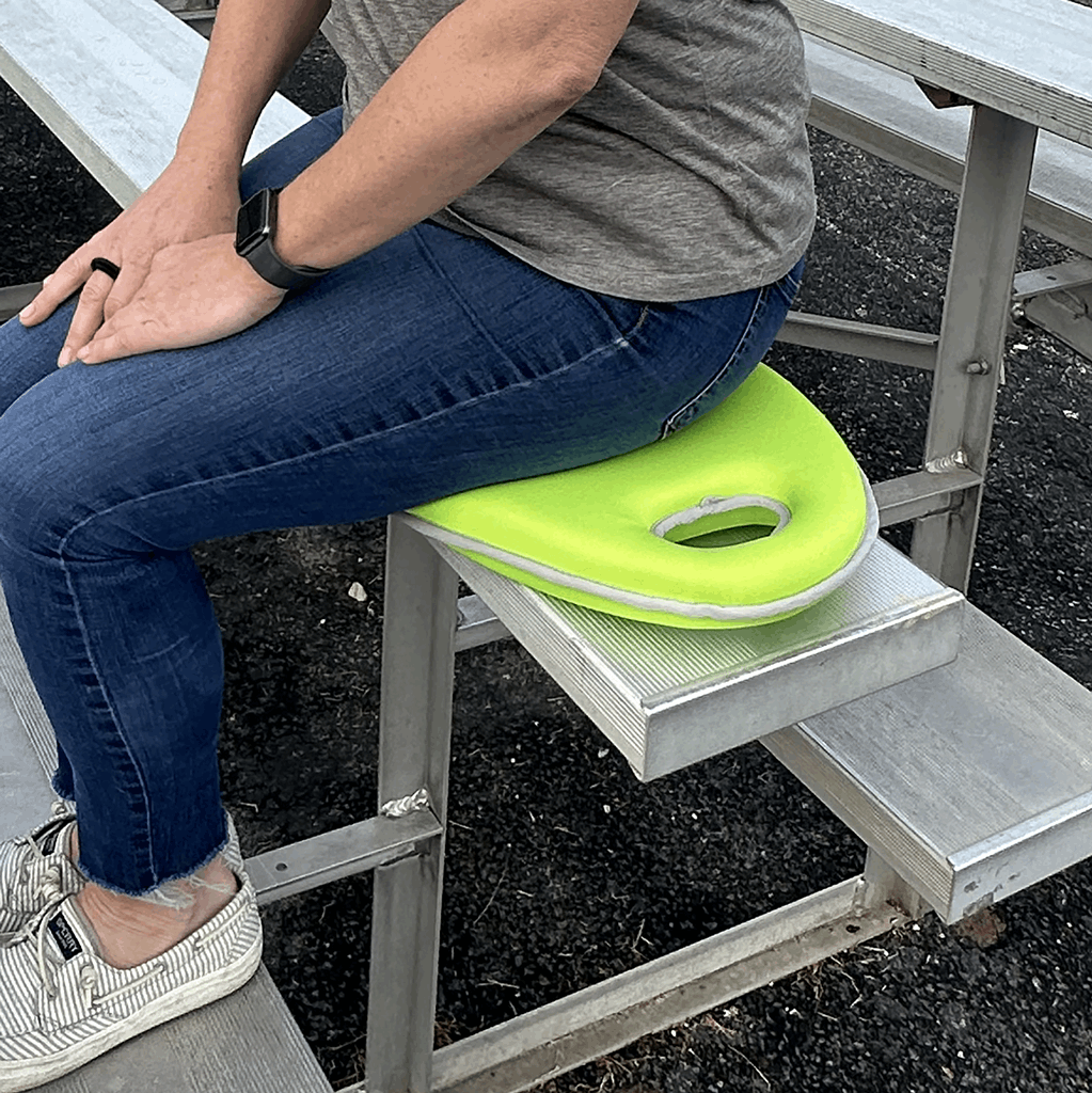 1.2 gal Green Metal Watering Can/Memory Foam Kneel Cushion - Image 4